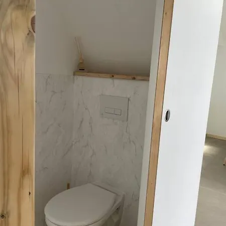 Logement Entier A La Campagne Proche Du Circuit Et Du Zoo De La Fleche Yvré-le-Pôlin Exterior foto