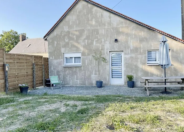 Logement Entier A La Campagne Proche Du Circuit Et Du Zoo De La Fleche