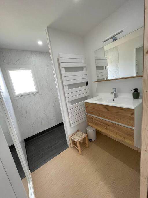 Ferienhaus Entier A La Campagne Proche Du Circuit Et Du Zoo De La Fleche