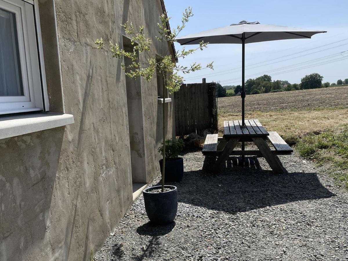 Entier A La Campagne Proche Du Circuit Et Du Zoo De La Fleche Ferienhaus Yvré-le-Pôlin